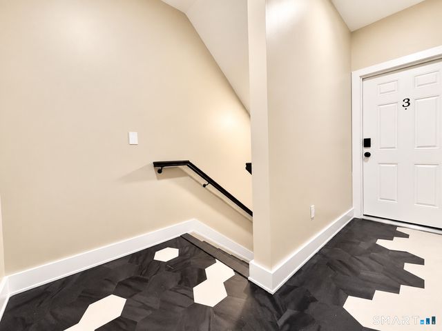 77 Ely Avenue 3, Norwalk, CT 06854