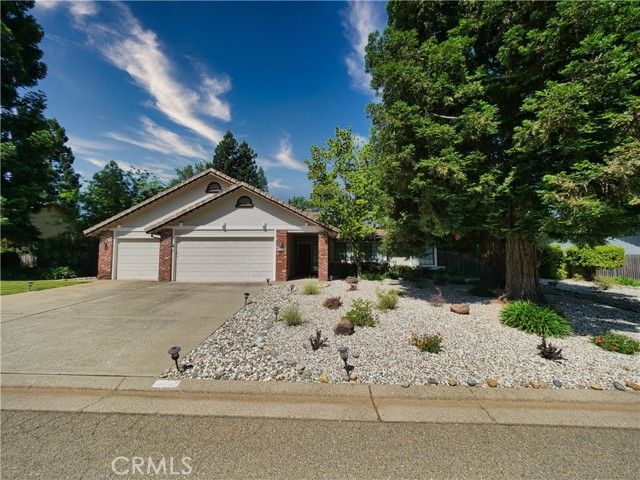 2880 Springburn Way, El Dorado Hills, CA 95762