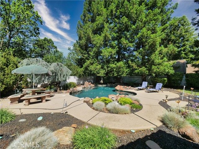 2880 Springburn Way, El Dorado Hills, CA 95762