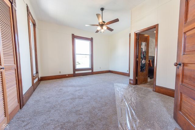 729 Harrison Street, Hope, IN 47246