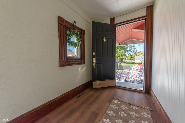 729 Harrison Street, Hope, IN 47246