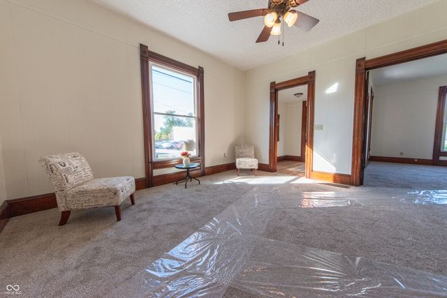 729 Harrison Street, Hope, IN 47246