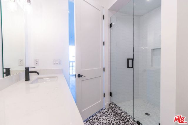 5323 Ben Avenue, Valley Village, CA 91607