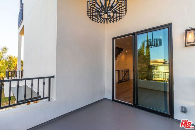 5323 Ben Avenue, Valley Village, CA 91607