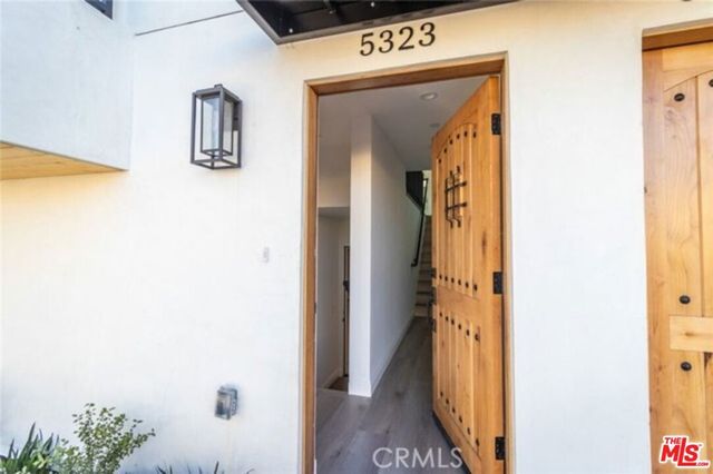 5323 Ben Avenue, Valley Village, CA 91607