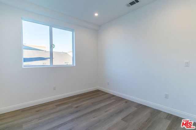 5323 Ben Avenue, Valley Village, CA 91607