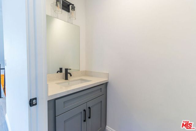 5323 Ben Avenue, Valley Village, CA 91607