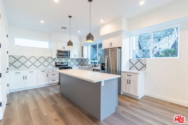 5323 Ben Avenue, Valley Village, CA 91607