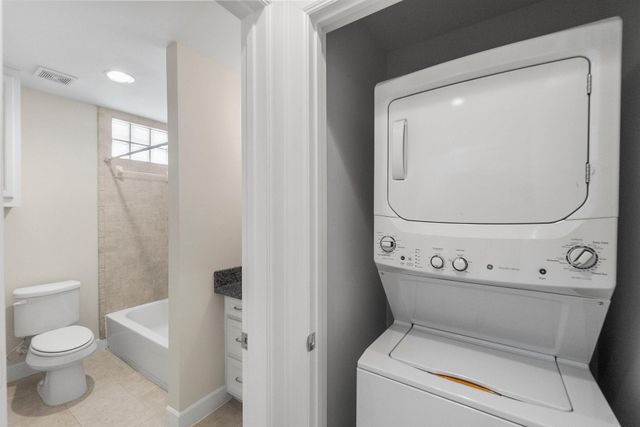 2710 Hullsmith Drive 1301, Houston, TX 77063