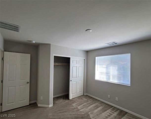 10449 Forked Run Street, Las Vegas, NV 89178