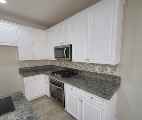 10449 Forked Run Street, Las Vegas, NV 89178