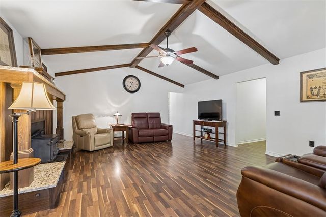 931 County Street 2910, Tuttle, OK 73089