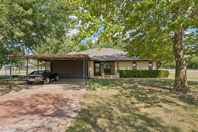 931 County Street 2910, Tuttle, OK 73089