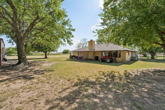 931 County Street 2910, Tuttle, OK 73089