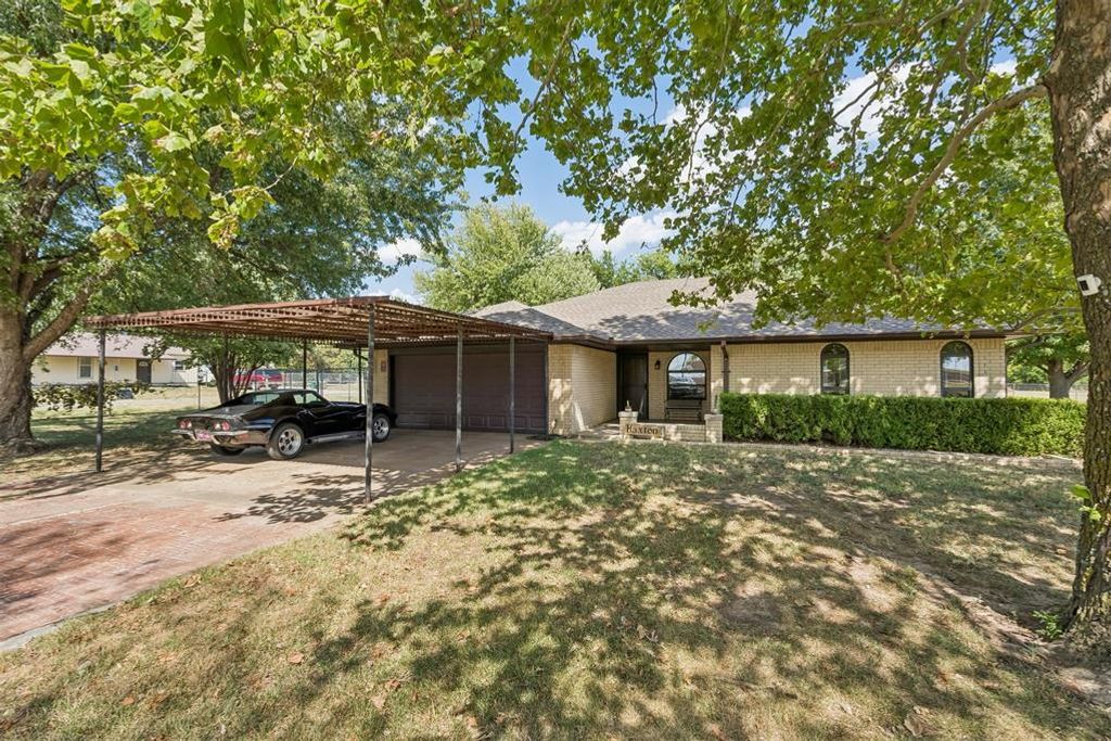 931 County Street 2910, Tuttle, OK 73089