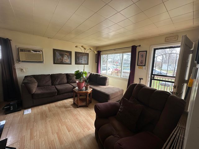 2928 Marshalltown Drive, Gary, IN 46407