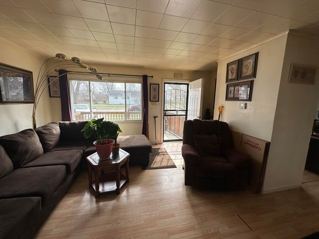 2928 Marshalltown Drive, Gary, IN 46407