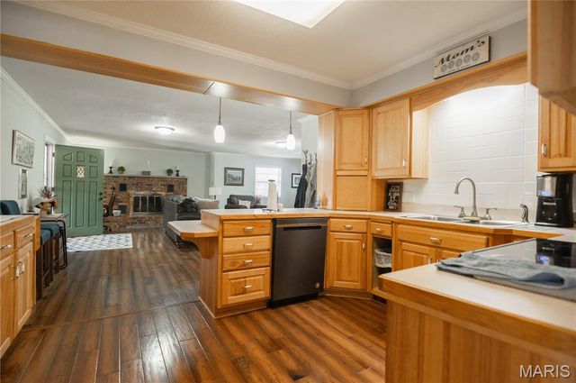 2001 King Road, Poplar Bluff, MO 63901