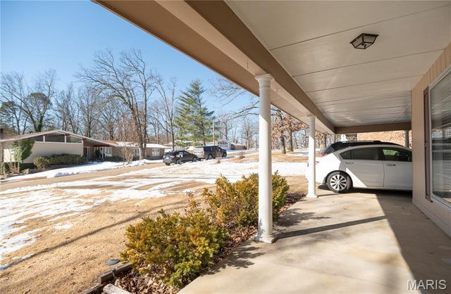 2001 King Road, Poplar Bluff, MO 63901