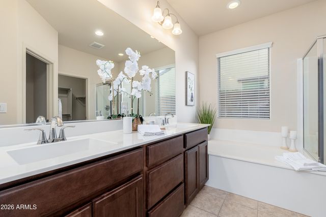 4410 E CAMPO BELLO Drive, Phoenix, AZ 85032
