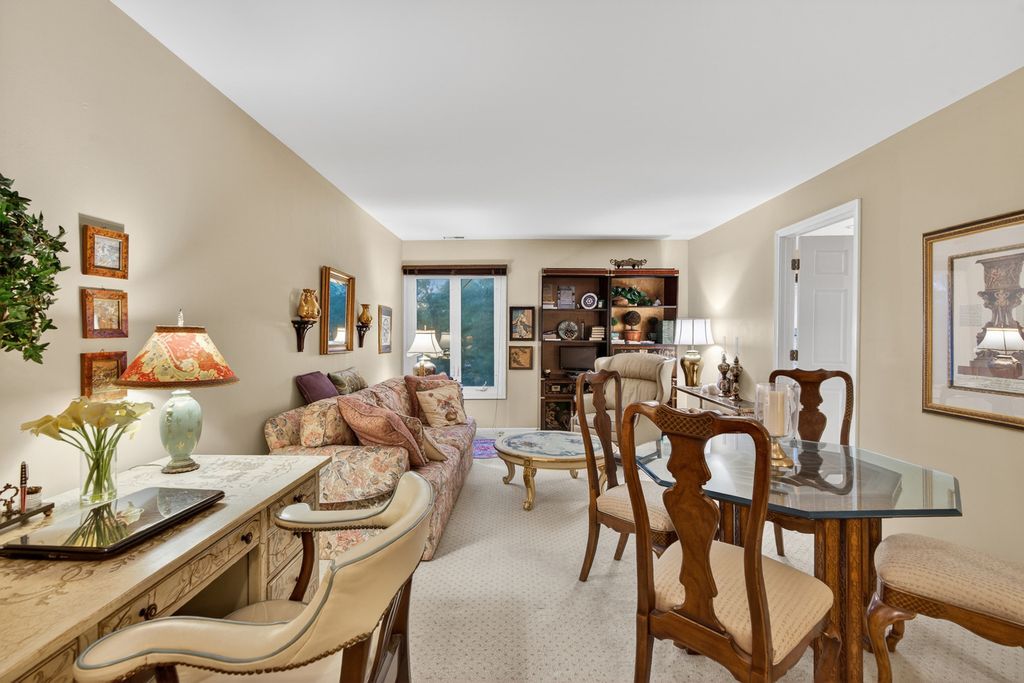 225 Lake Boulevard 545, Buffalo Grove, IL 60089 — photo 2
