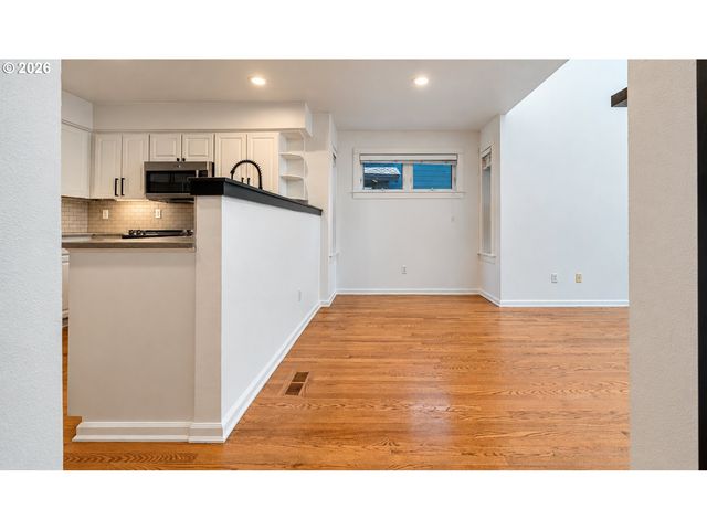 10260 Nw ALDER GROVE Ln, Portland, OR 97229