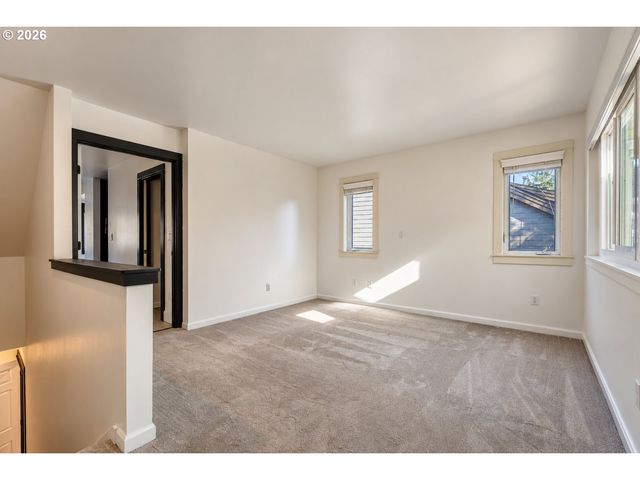 10260 Nw ALDER GROVE Ln, Portland, OR 97229