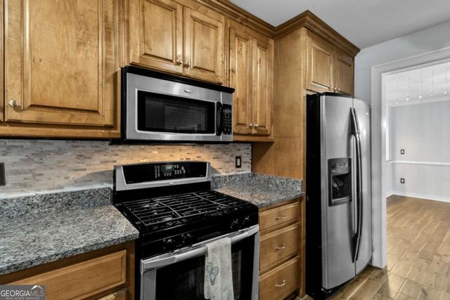 8804 willow creek Court, Douglasville, GA 30135