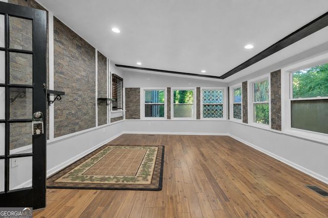 8804 willow creek Court, Douglasville, GA 30135
