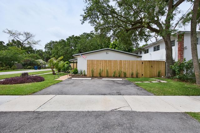 1101 SW 19th Avenue, Fort Lauderdale, FL 33312