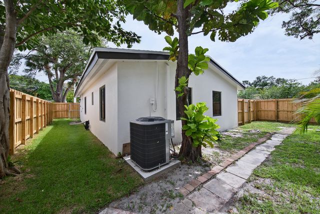 1101 SW 19th Avenue, Fort Lauderdale, FL 33312