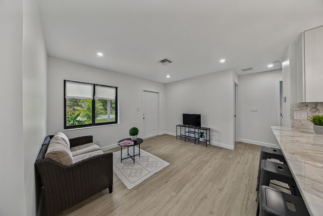 1101 SW 19th Avenue, Fort Lauderdale, FL 33312