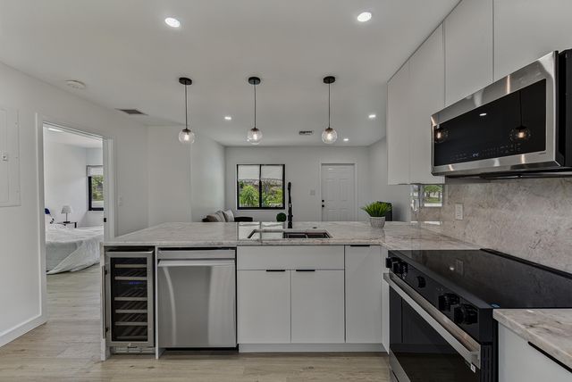 1101 SW 19th Avenue, Fort Lauderdale, FL 33312