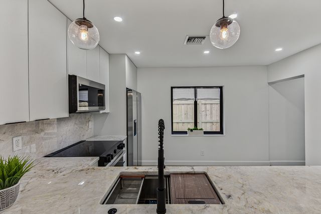 1101 SW 19th Avenue, Fort Lauderdale, FL 33312