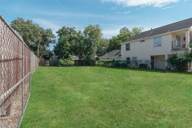 0 Mckee Street, Houston, TX 77026