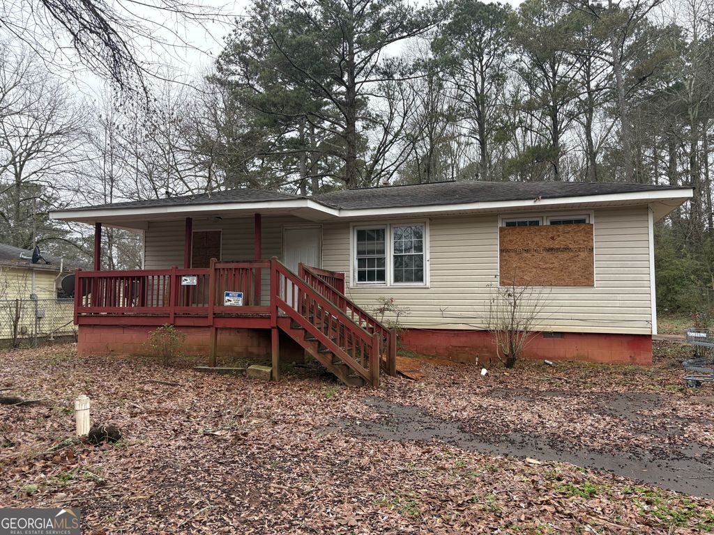 8122 Puckett Street SW, Covington, GA 30014