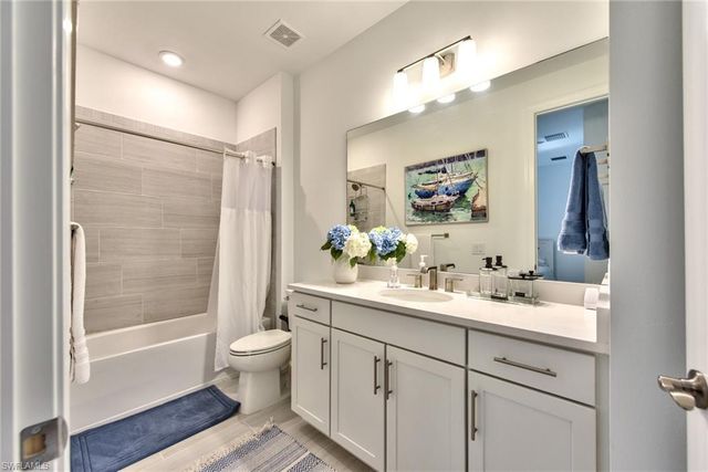 9280 Cormorant DR, Naples, FL 34120