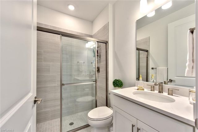 9280 Cormorant DR, Naples, FL 34120
