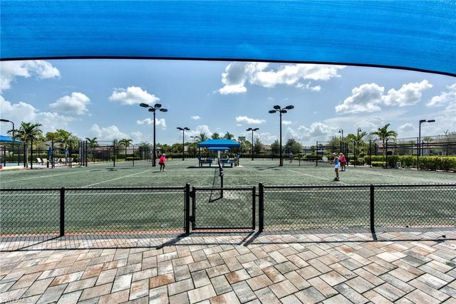 9280 Cormorant DR, Naples, FL 34120