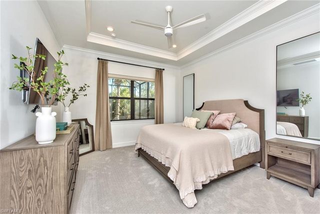 9280 Cormorant DR, Naples, FL 34120