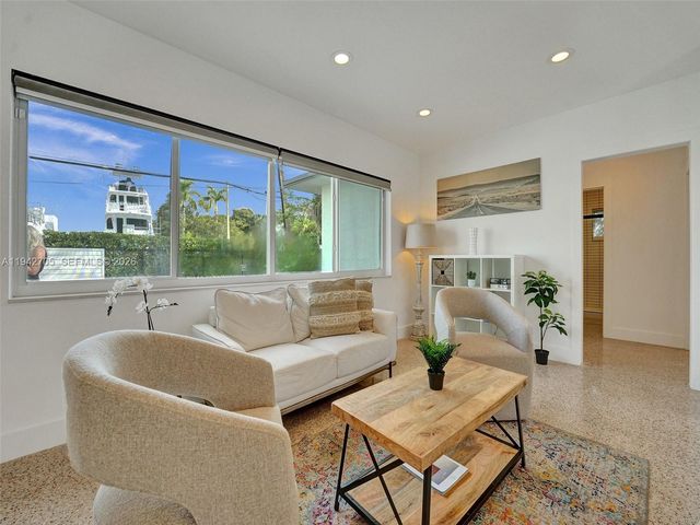 1440 SW 20th St, Fort Lauderdale, FL 33315