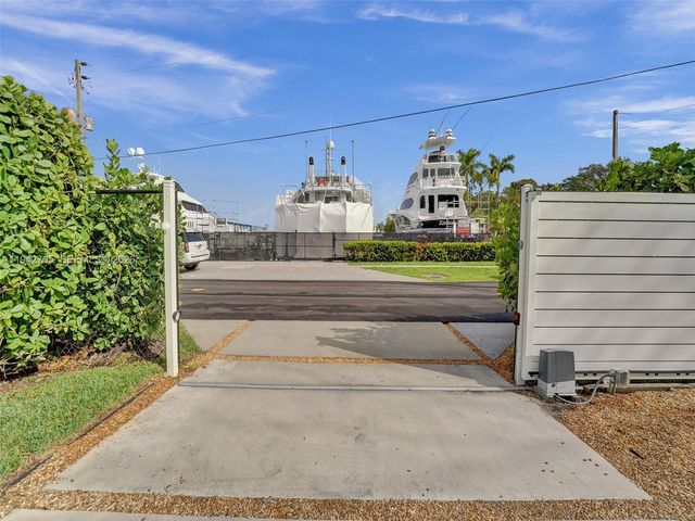 1440 SW 20th St, Fort Lauderdale, FL 33315