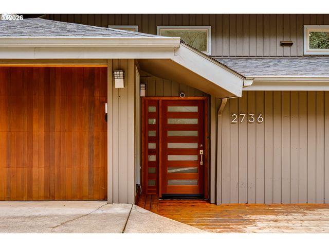 2736 KISMET Way, Eugene, OR 97405