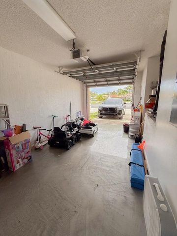 8265 Palm Gate Drive, Boynton Beach, FL 33436