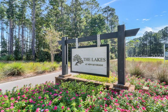 17 Mainland Lakes Dr, Bluffton, SC 29910