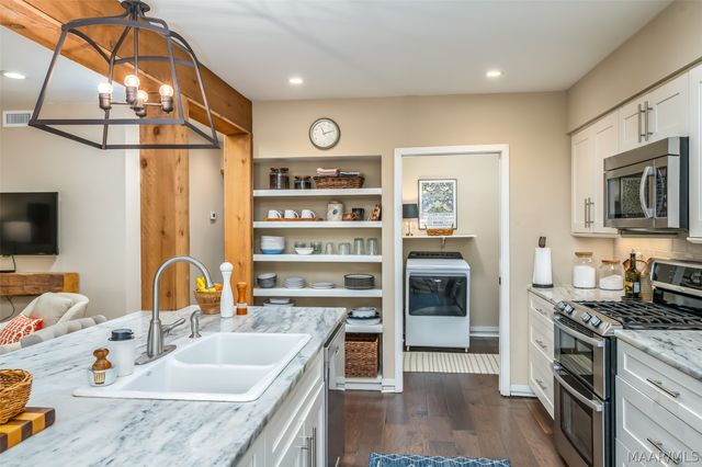 1706 Vaughn Lane, Montgomery, AL 36106