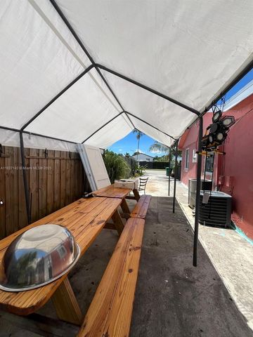 14923 SW 302nd Ter, Homestead, FL 33033