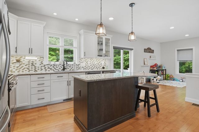 2 Klondike Road, Grafton, MA 01560