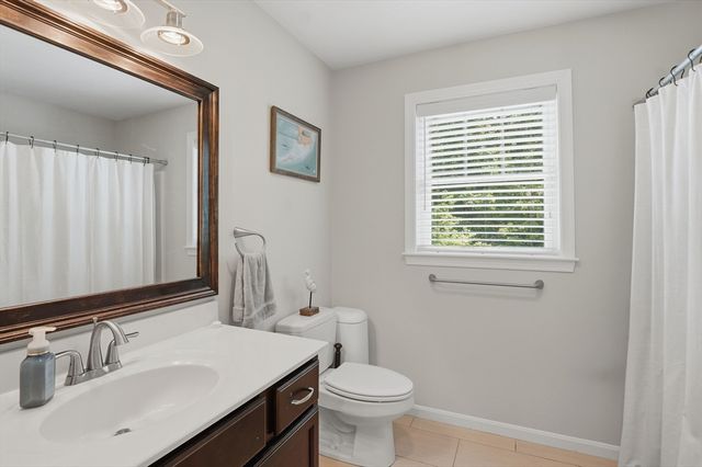 2 Klondike Road, Grafton, MA 01560