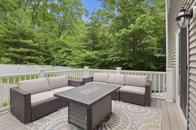 2 Klondike Road, Grafton, MA 01560